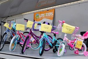 bikes-on-stage-at-lansing-lids-for-kids-2019